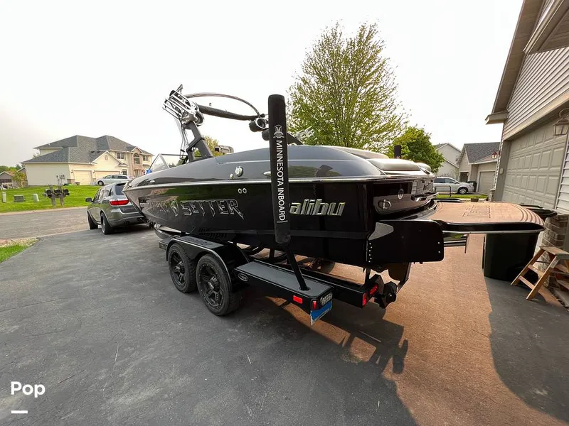 Slide: The Image of Malibu Wakesetter 22 MXZ 2013 - 12498212