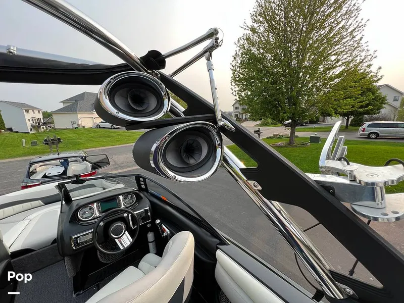 Slide: The Image of Malibu Wakesetter 22 MXZ 2013 - 12497973