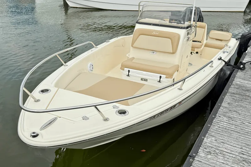 Slide: The Image of Scout 175 SPORTFISH 2022 - 1