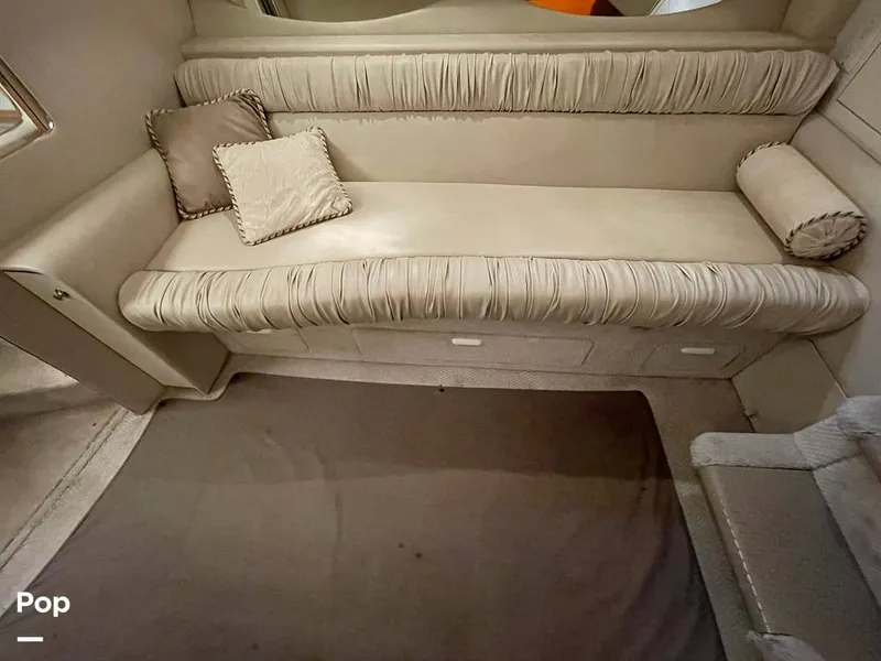 Slide: The Image of Salon Sofa - 12558361
