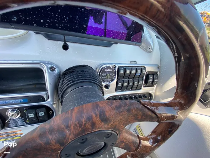 Slide: The Image of Crownline Boats 250 CR 2005 - 12532145