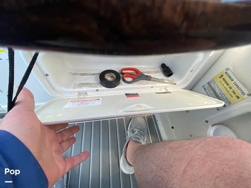 Slide: The Image of Crownline Boats 250 CR 2005 - 12532147