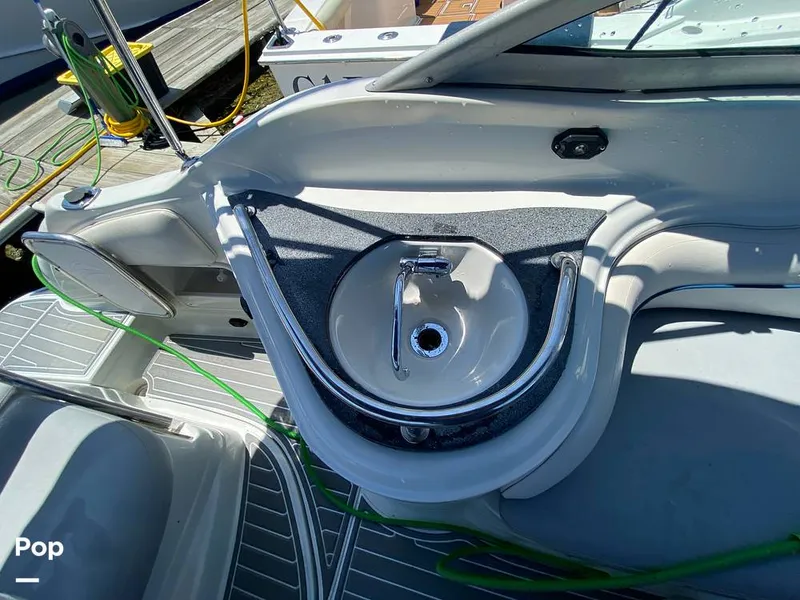 Slide: The Image of Crownline Boats 250 CR 2005 - 12532153