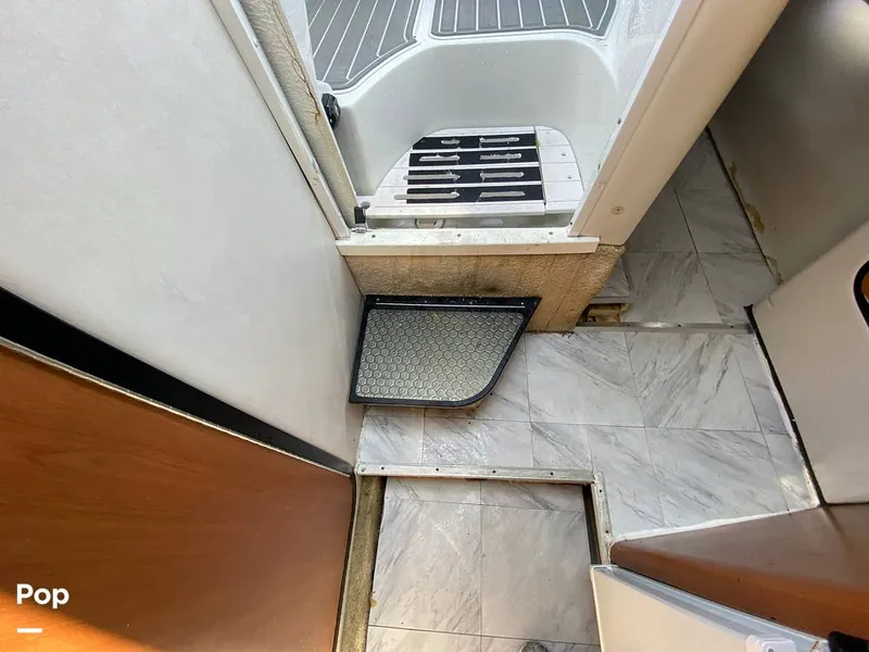 Slide: The Image of Crownline Boats 250 CR 2005 - 12532163