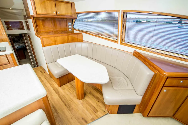 Slide: The Image of Bertram 510 Convertible 2002 - 15