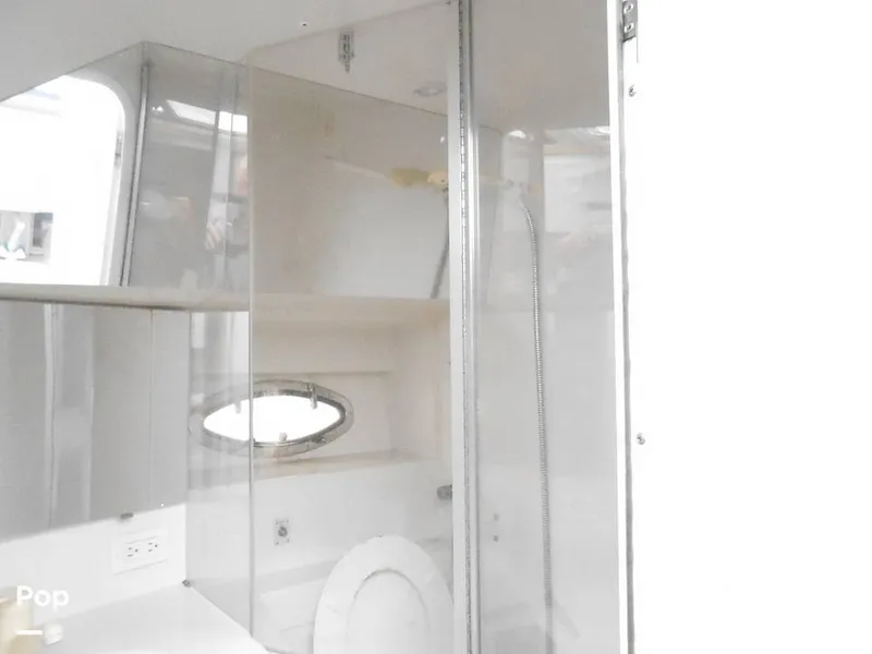 Slide: The Image of Carver 325 Aft Cabin 1995 - 12628600