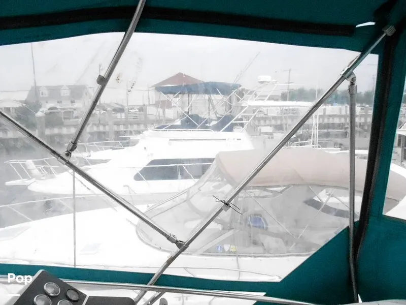 Slide: The Image of Carver 325 Aft Cabin 1995 - 12628613