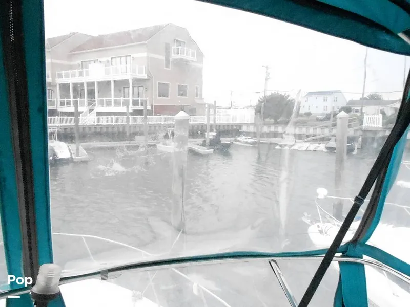 Slide: The Image of Carver Yachts 325 Aft Cabin 1995 - 12628612