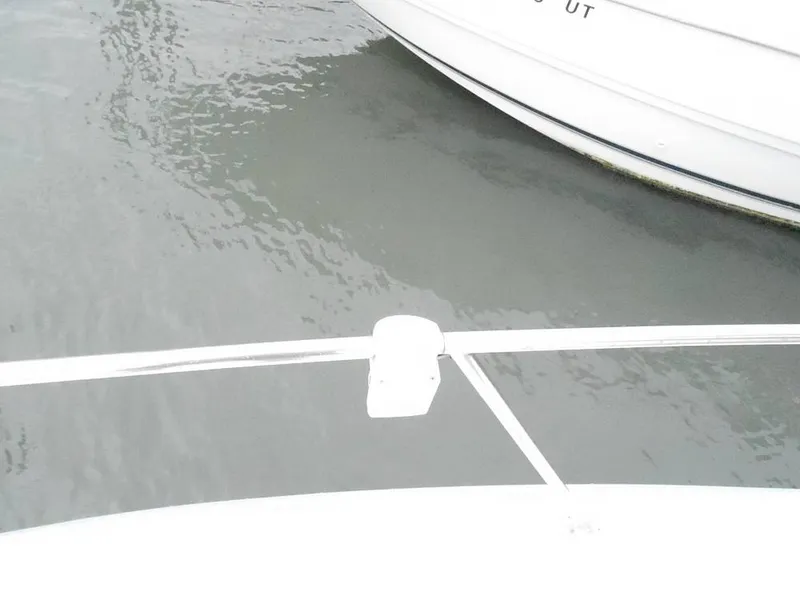 Slide: The Image of Carver Yachts 325 Aft Cabin 1995 - 12628648