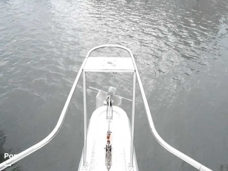 Slide: The Image of Carver Yachts 325 Aft Cabin 1995 - 12628654