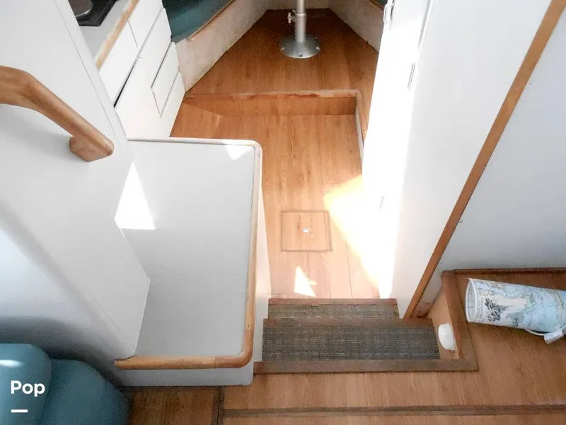 Slide: The Image of Carver Yachts 325 Aft Cabin 1995 - 12965509
