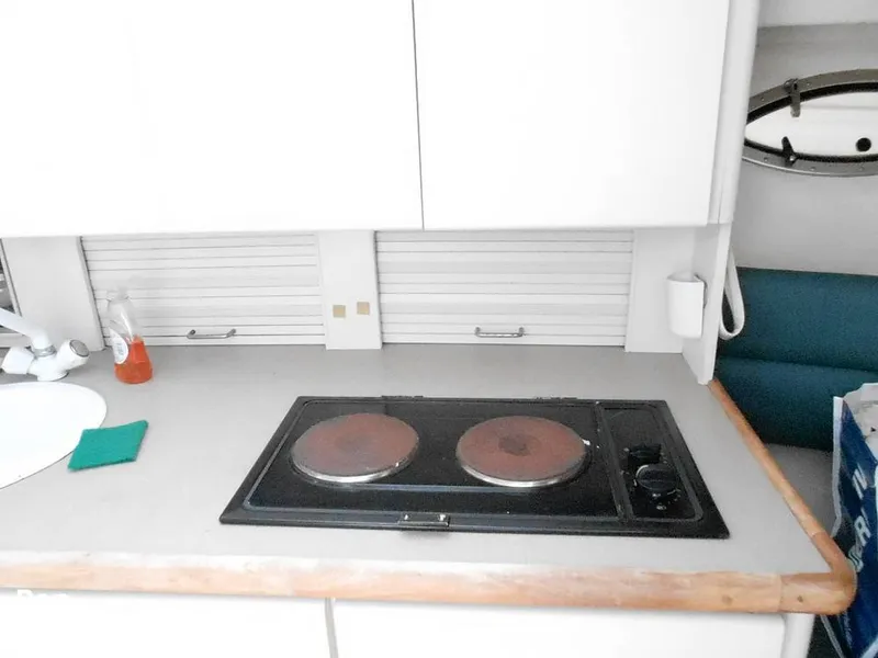 Slide: The Image of Carver Yachts 325 Aft Cabin 1995 - 12965514