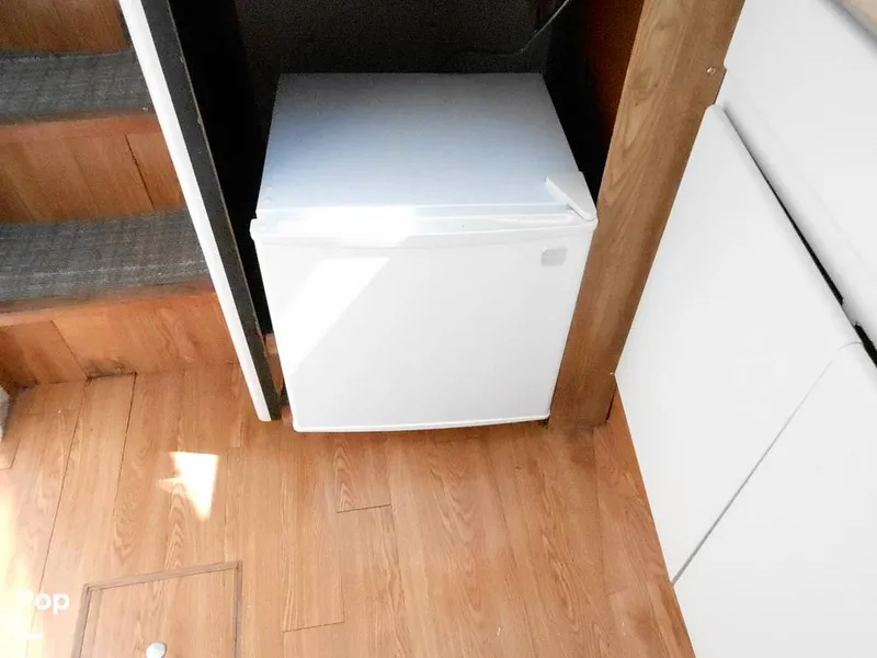 Slide: The Image of Carver Yachts 325 Aft Cabin 1995 - 12965516