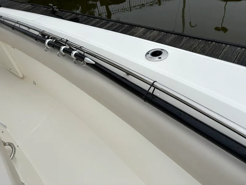 Slide: The Image of Boston Whaler 330 Outrage 2024 - 29