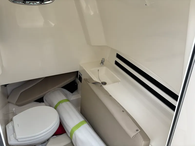 Slide: The Image of Boston Whaler 330 Outrage 2024 - 36