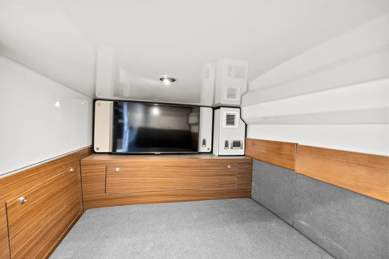 Slide: The Image of Boston Whaler 365 Conquest 2025 - 52