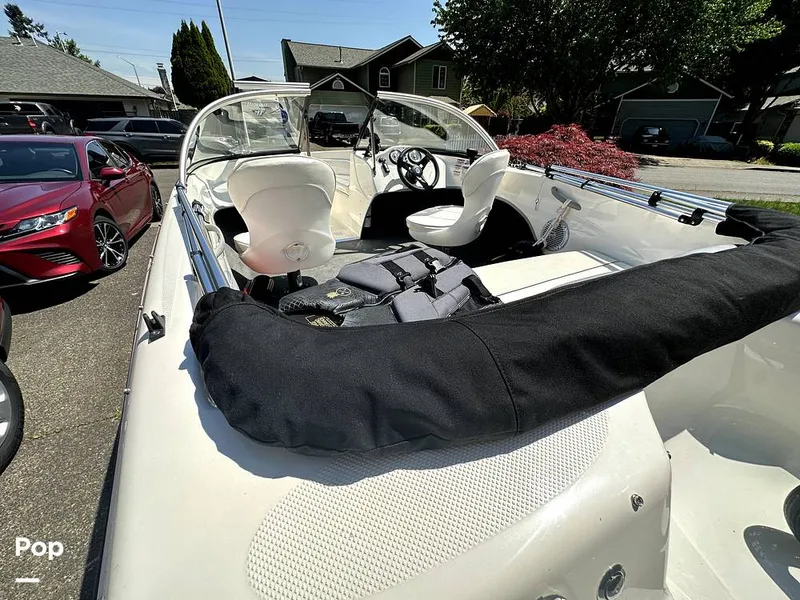 Slide: The Image of Bayliner 160 Bowrider 2021 - 12482319