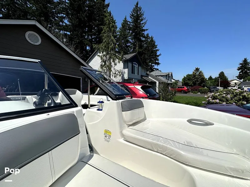 Slide: The Image of Bayliner 160 Bowrider 2021 - 12482309