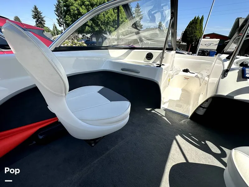 Slide: The Image of Bayliner 160 Bowrider 2021 - 12482333