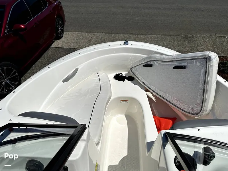 Slide: The Image of Bayliner 160 Bowrider 2021 - 12482416