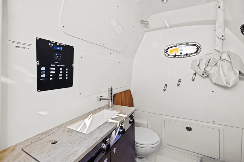 Slide: The Image of Boston Whaler 360 Outrage 2025 - 38