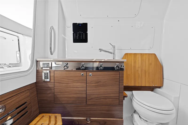 Slide: The Image of Boston Whaler 360 Outrage 2025 - 41