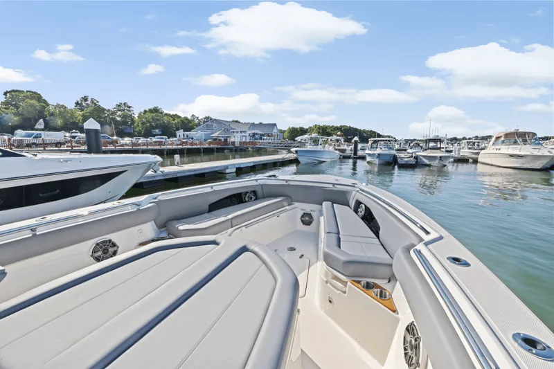 Slide: The Image of Boston Whaler 360 Outrage 2025 - 45