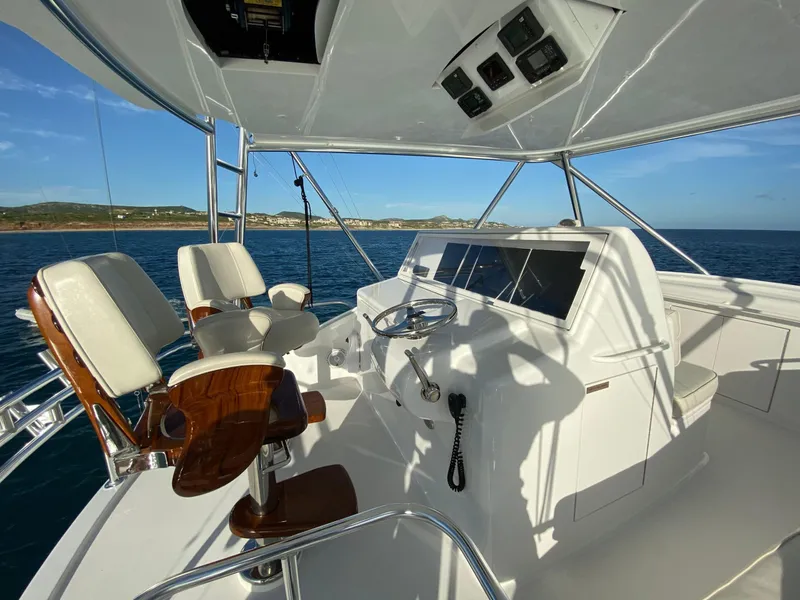 Slide: The Image of Hatteras 54 GT 2017 - 11