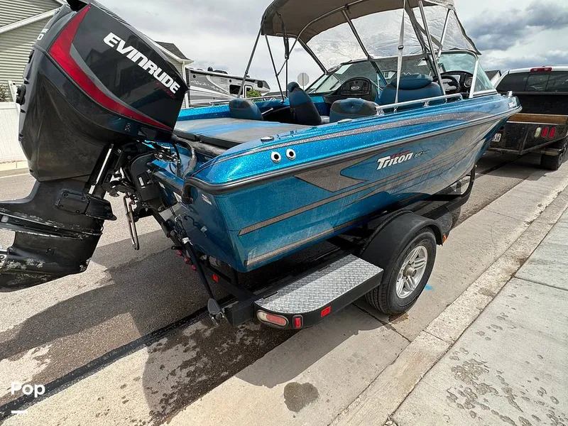 Slide: The Image of Triton 186 Escape 2017 - 12611571