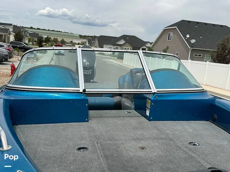 Slide: The Image of Triton 186 Escape 2017 - 12611450