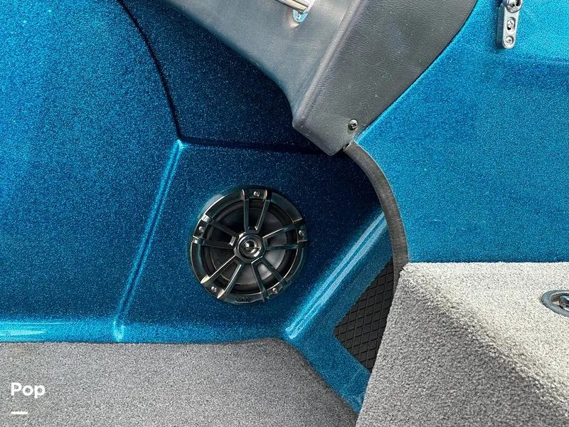 Slide: The Image of Triton 186 Escape 2017 - 12611467