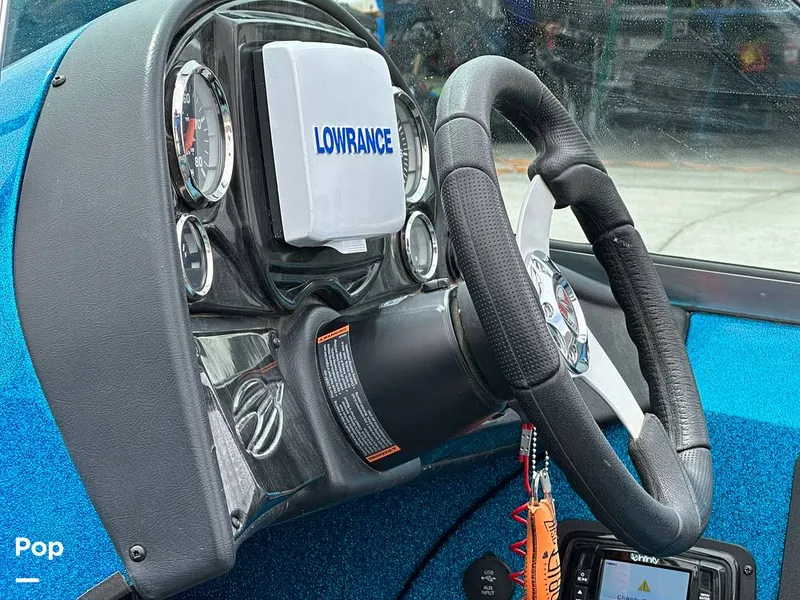 Slide: The Image of Triton 186 Escape 2017 - 12611551