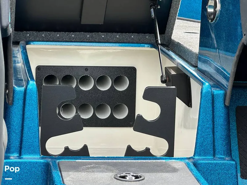 Slide: The Image of Triton 186 Escape 2017 - 12611552