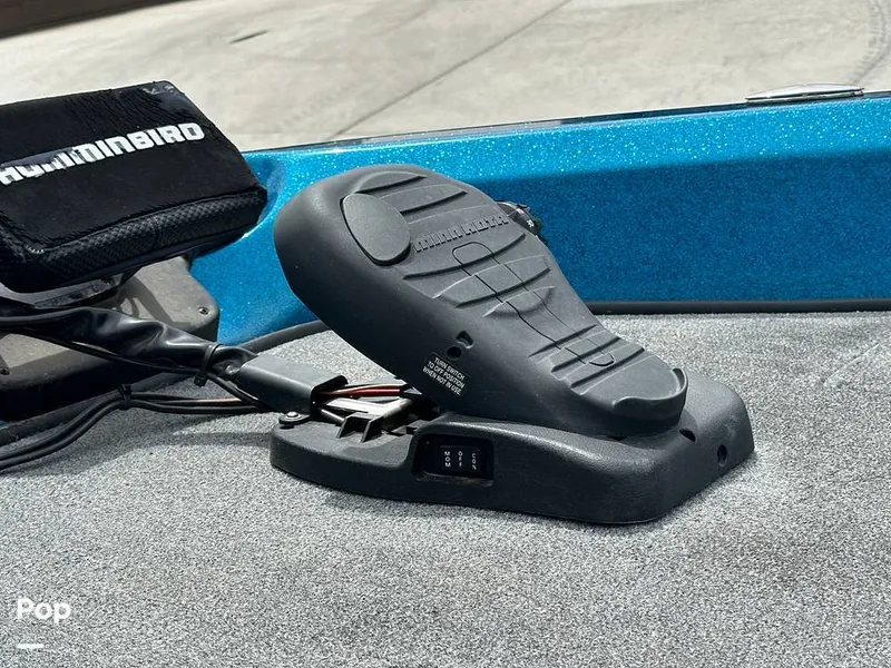 Slide: The Image of Triton 186 Escape 2017 - 12611553