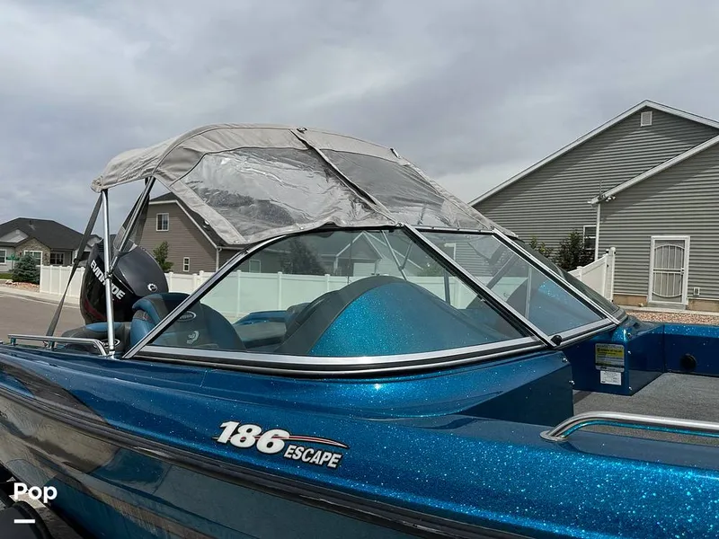 Slide: The Image of Triton 186 Escape 2017 - 12611563