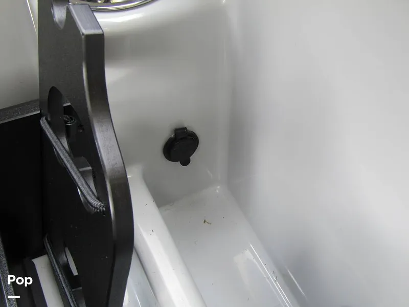 Slide: The Image of Triton TRX 20 Patriot 2020 - 12665170