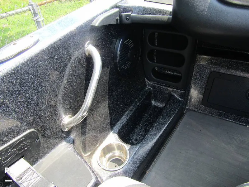 Slide: The Image of Triton TRX 20 Patriot 2020 - 12665183