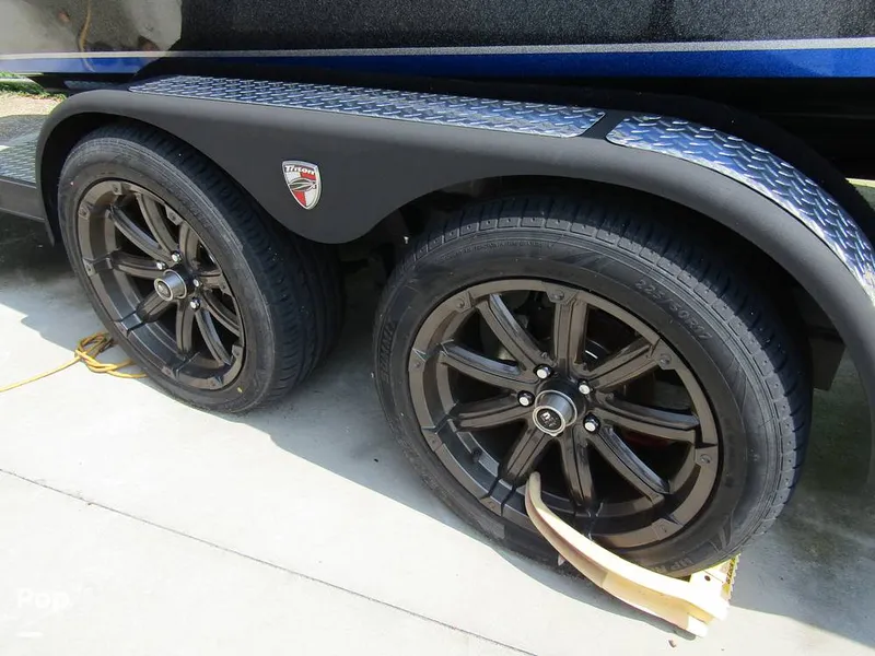 Slide: The Image of Triton TRX 20 Patriot 2020 - 12665070