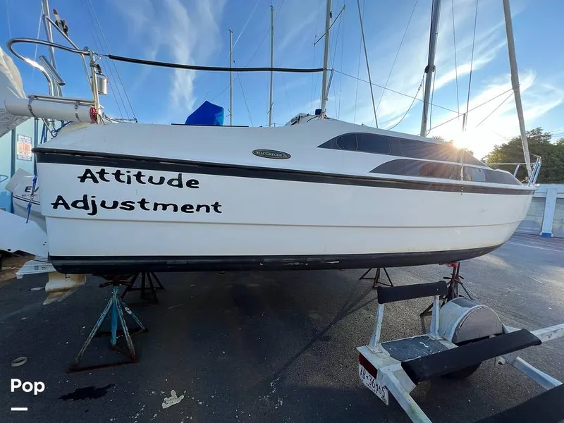 Slide: The Image of Macgregor 26M 2010 - 12526049