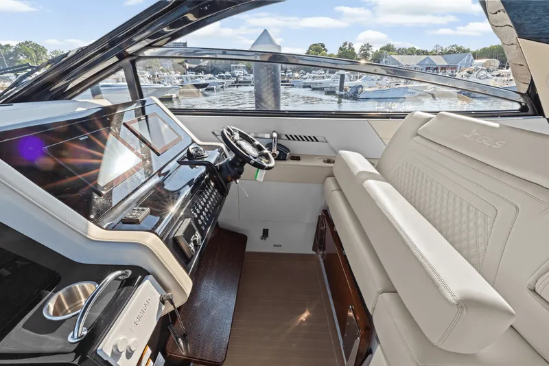 Slide: The Image of Cruisers Yachts 42 GLS Outboard 2025 - 18