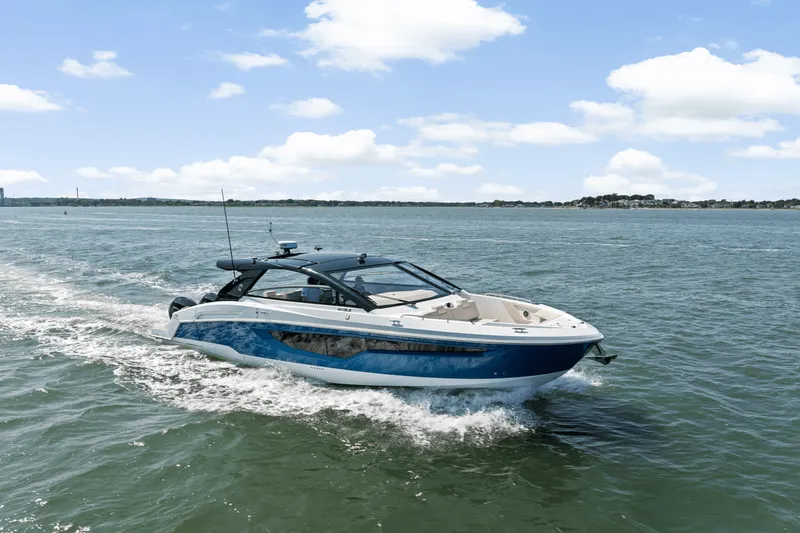 Slide: The Image of Cruisers Yachts 42 GLS Outboard 2025 - 37