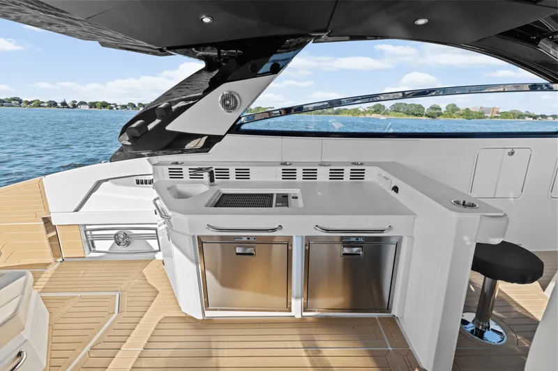 Slide: The Image of Cruisers Yachts 42 GLS Outboard 2025 - 8