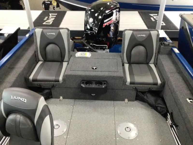 Slide: The Image of Lund 1775 Adventure Sport 2026 - 11