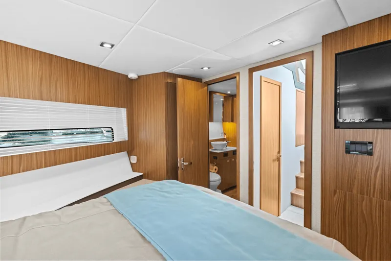 Slide: The Image of Cruisers 46 Cantius 2025 - 37