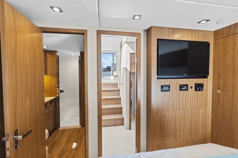 Slide: The Image of Cruisers 46 Cantius 2025 - 38
