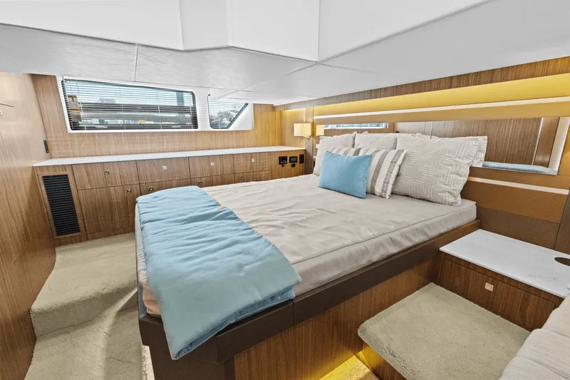 Slide: The Image of Cruisers 46 Cantius 2025 - 50