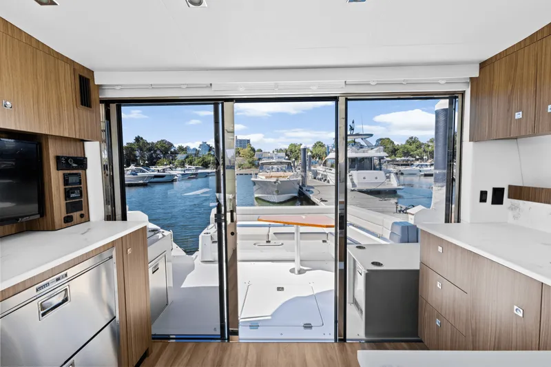 Slide: The Image of Cruisers Yachts 46 Cantius 2025 - 14