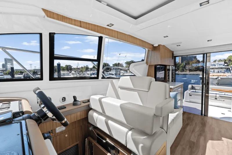 Slide: The Image of Cruisers Yachts 46 Cantius 2025 - 27