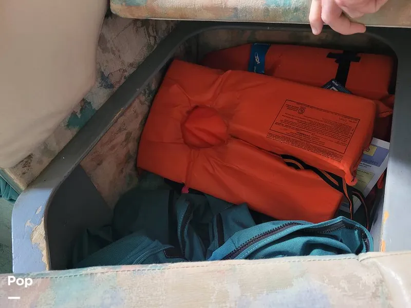 Slide: The Image of Sea Ray 330 Sundancer 1996 - 12680852