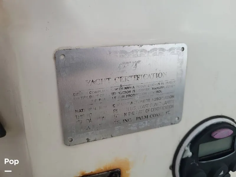 Slide: The Image of Sea Ray 330 Sundancer 1996 - 12680887